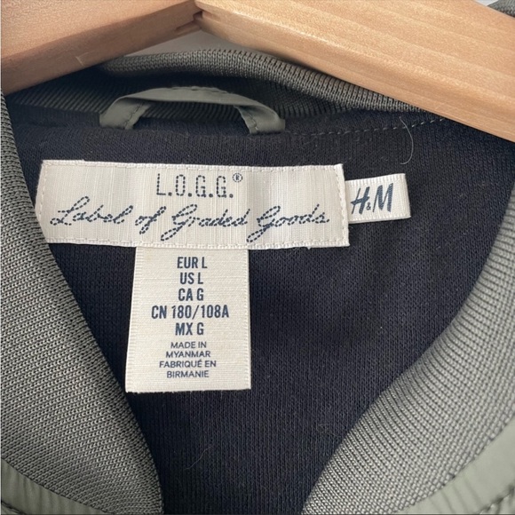 Green bomber jacket - size Large - Picture 3 of 3